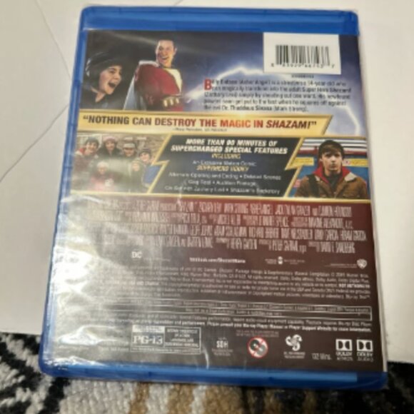 SEALED NEW Shazam! Blu Ray DC Comics Superhero Movie - Picture 2 of 3